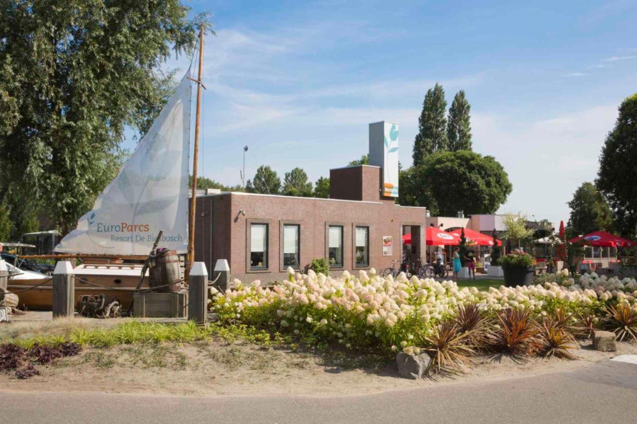 Hotel Europarcs De Biesbosch Willemsdorp Zewnętrze zdjęcie